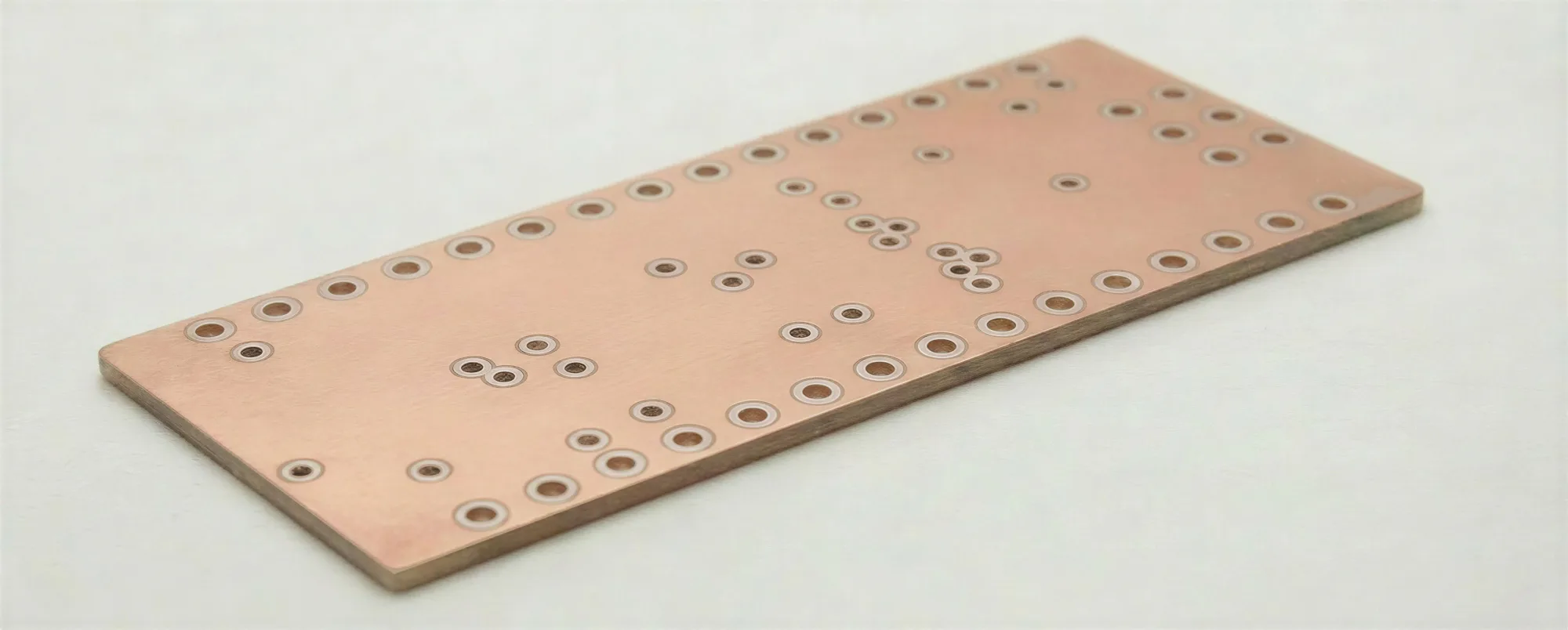 Arduino Nano: Via plate